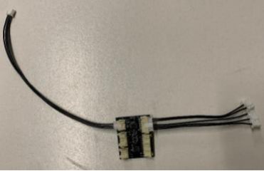 手順4：付属ハーネスをオート基板へ接続した状態／ZEEG CROSSLINK用 説明書より